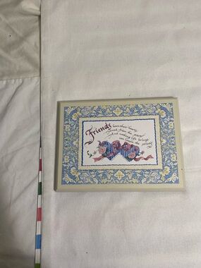 Vintage Friends Quote Framed Print Floral Heart Wall Decor 8x4 Blue Yellow